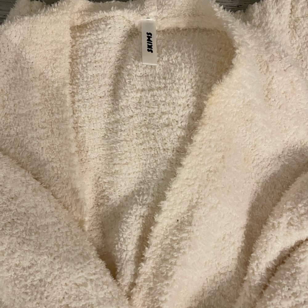 SKIMS COZY ROBE!